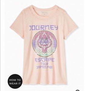 NWT Torrid Journey Escape Tour light Pink Crew Tee